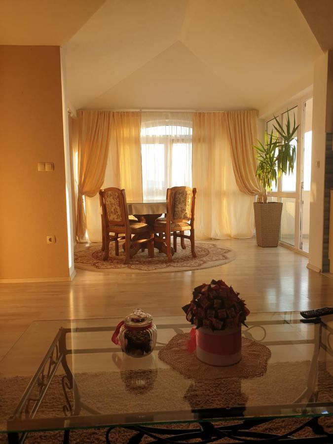 Apartmani Mlikotic Dugi Rat Exterior photo